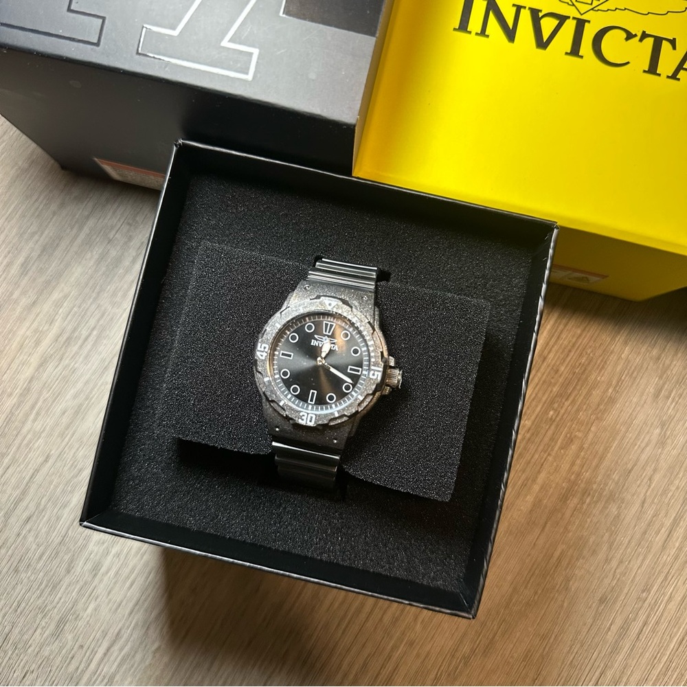 [2PCS] Invicta Celestial Cloud Women's Watch - 35mm, Black Transparent - Picture 4 of 8